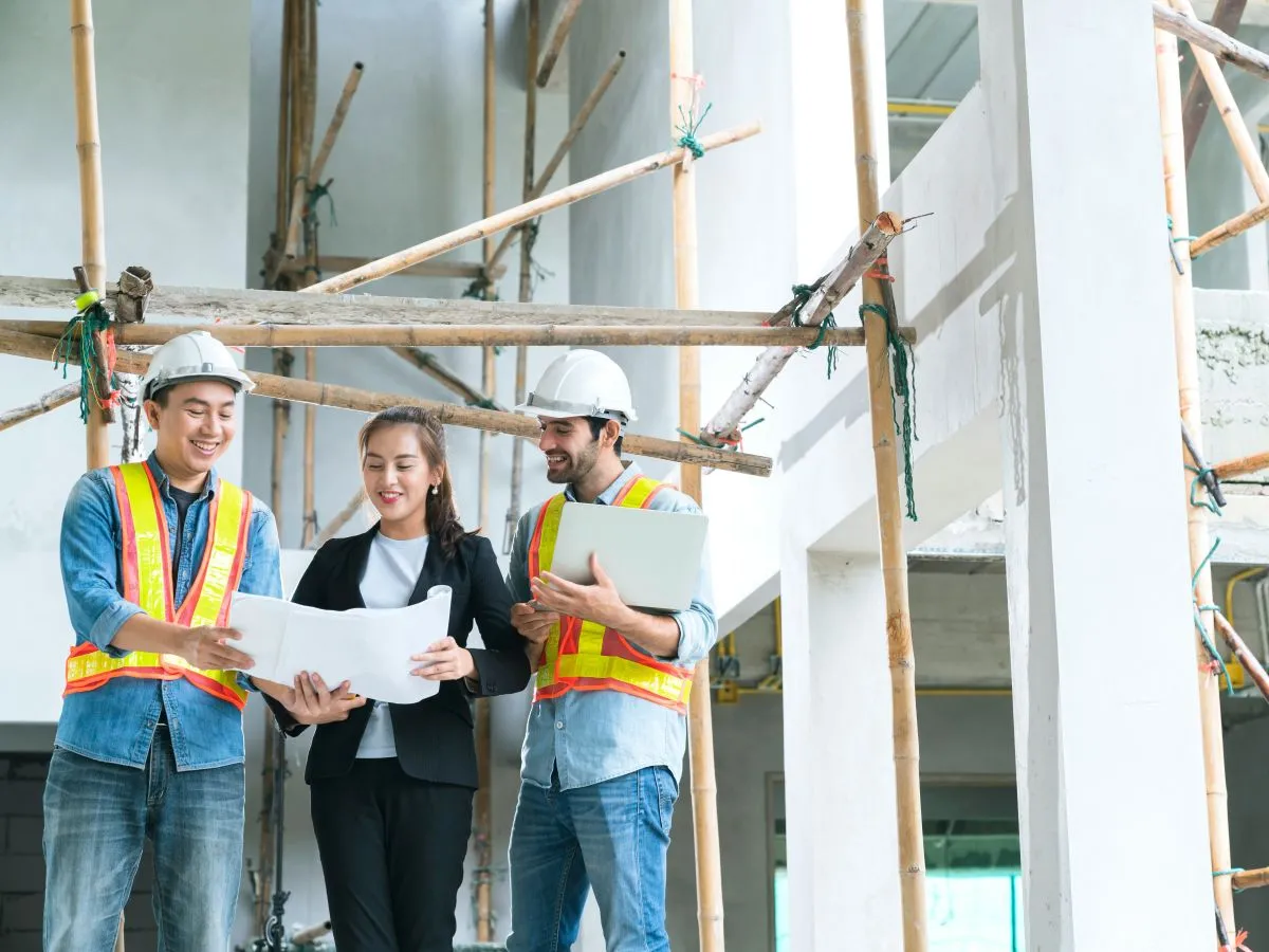 Minder uitstoot op de bouwplaats: zo maak je de juiste keuzes