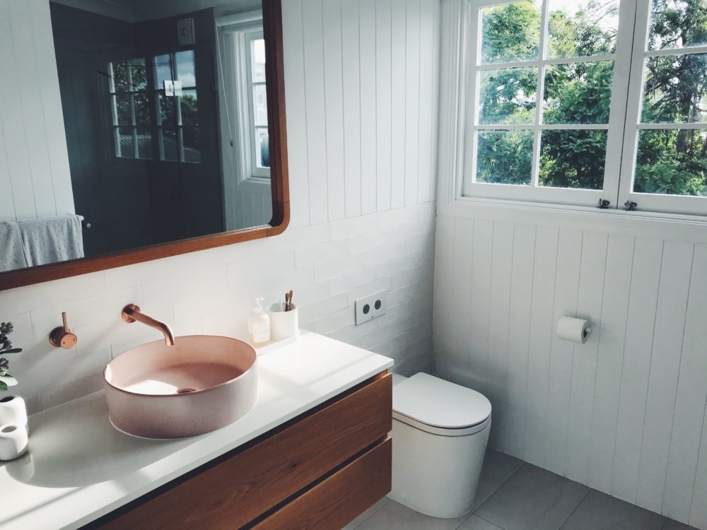 De badkamertrend van 2021: Hout in je badkamer