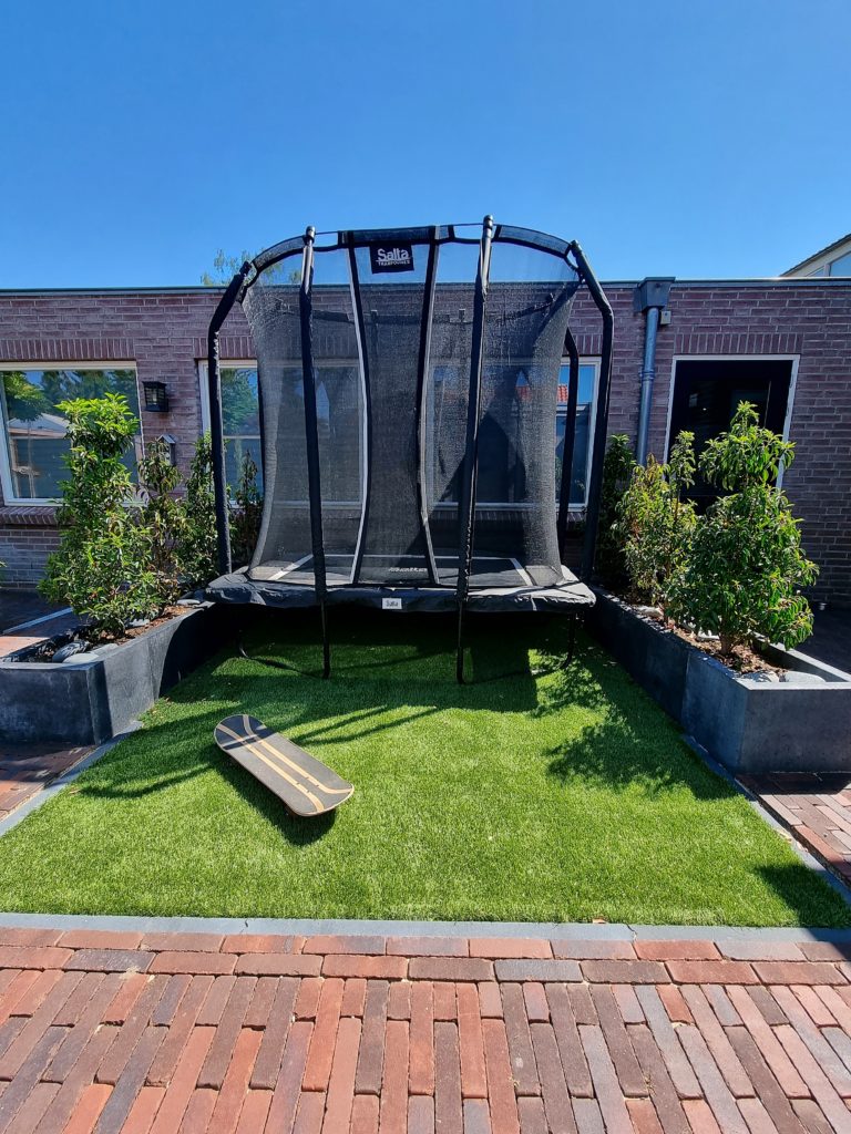 kunstgras trampoline