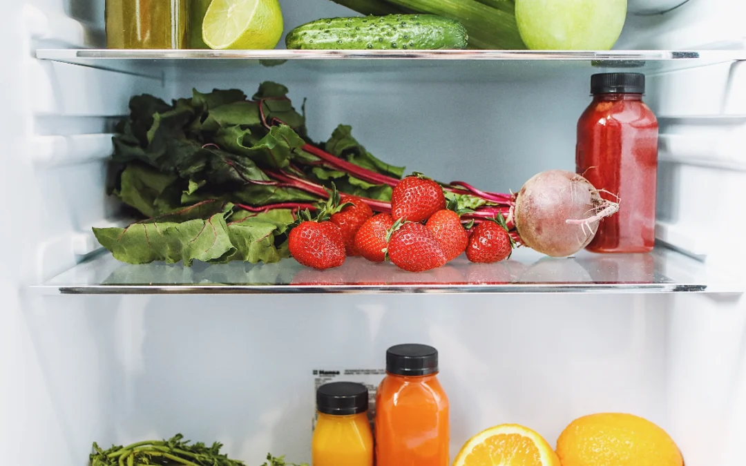Welke groenten en fruit je wel en niet in de koelkast bewaart